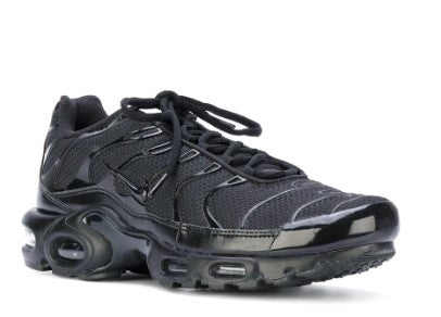 Nike TN Negro – Estilo, Potencia y Comodidad en Cada Paso